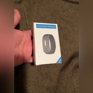 Black Ultrasonic Wristband